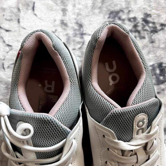 ON Cloud The Roger Womens Sz 10 - Picture 5 of 8